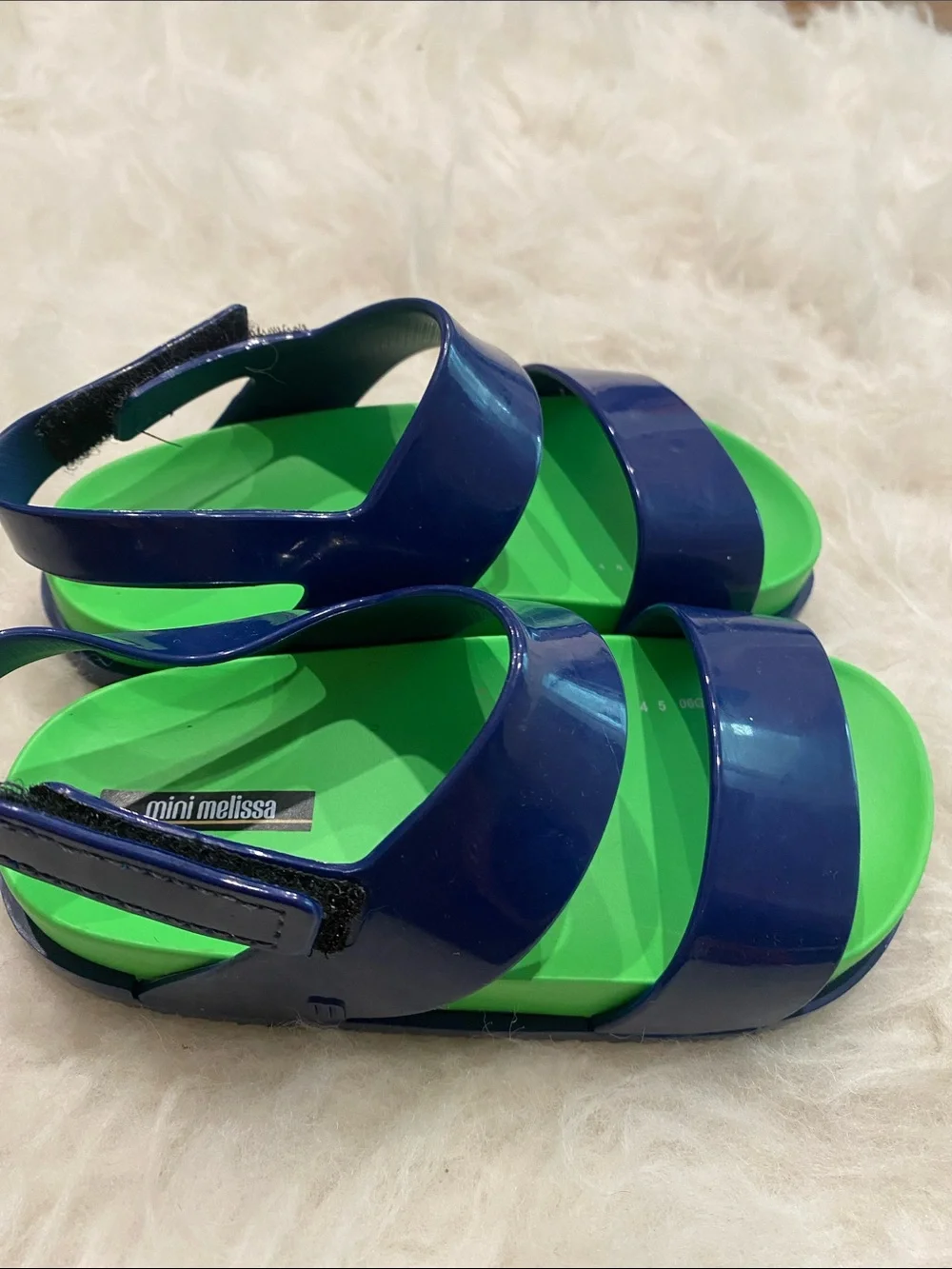 Mini Melissa glossy navy